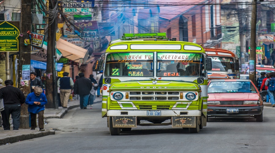 bus a la paz, bolivia