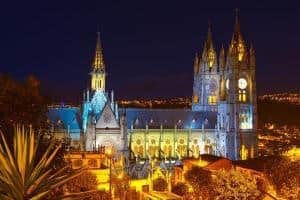 Quito, cosa vedere: 9 posti che devi assolutamente visitare-basilica del voto nacional
