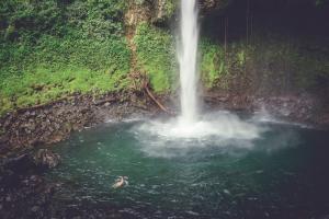 Parco nazionale Arenal, Costa Rica: tutto quello da sapere- cascata la fortuna