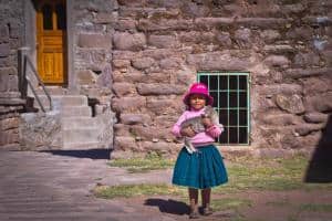 Taquile, l'isola del Titicaca. Altitudine, cosa vedere e fare, informazioni e consigli da sapere-ospitalità nelle case