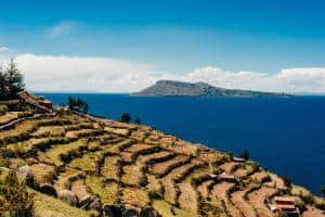 Taquile, l'isola del Titicaca. Altitudine, cosa vedere e fare, informazioni e consigli da sapere-terrazzamenti