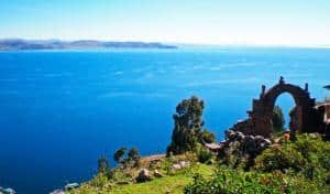 L'isola di Amantani nel lago Titicaca