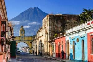 Tour di gruppo in Guatemala. Viaggio di 8 giorni con guida in italiano